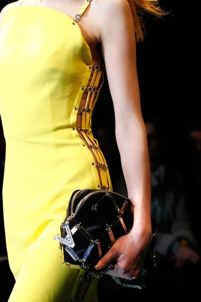 Look 81